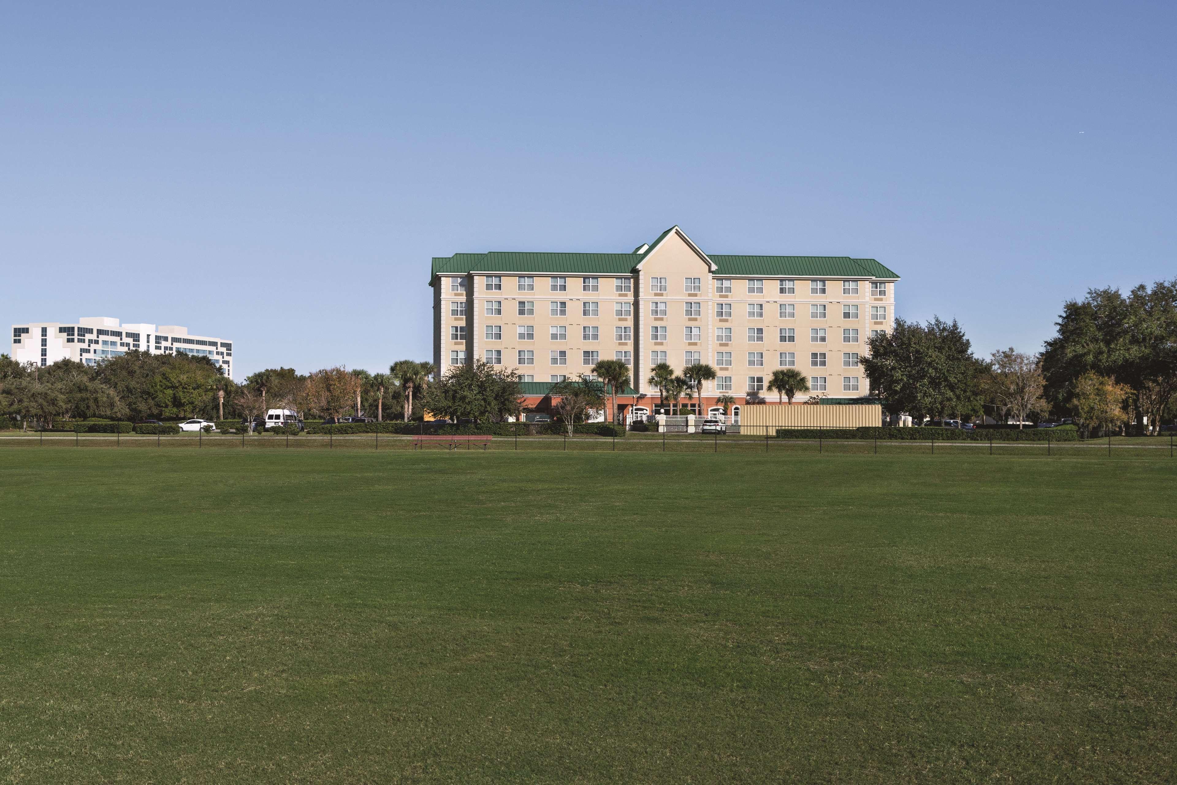 Country Inn & Suites By Radisson, Orlando Airport, Fl Екстериор снимка