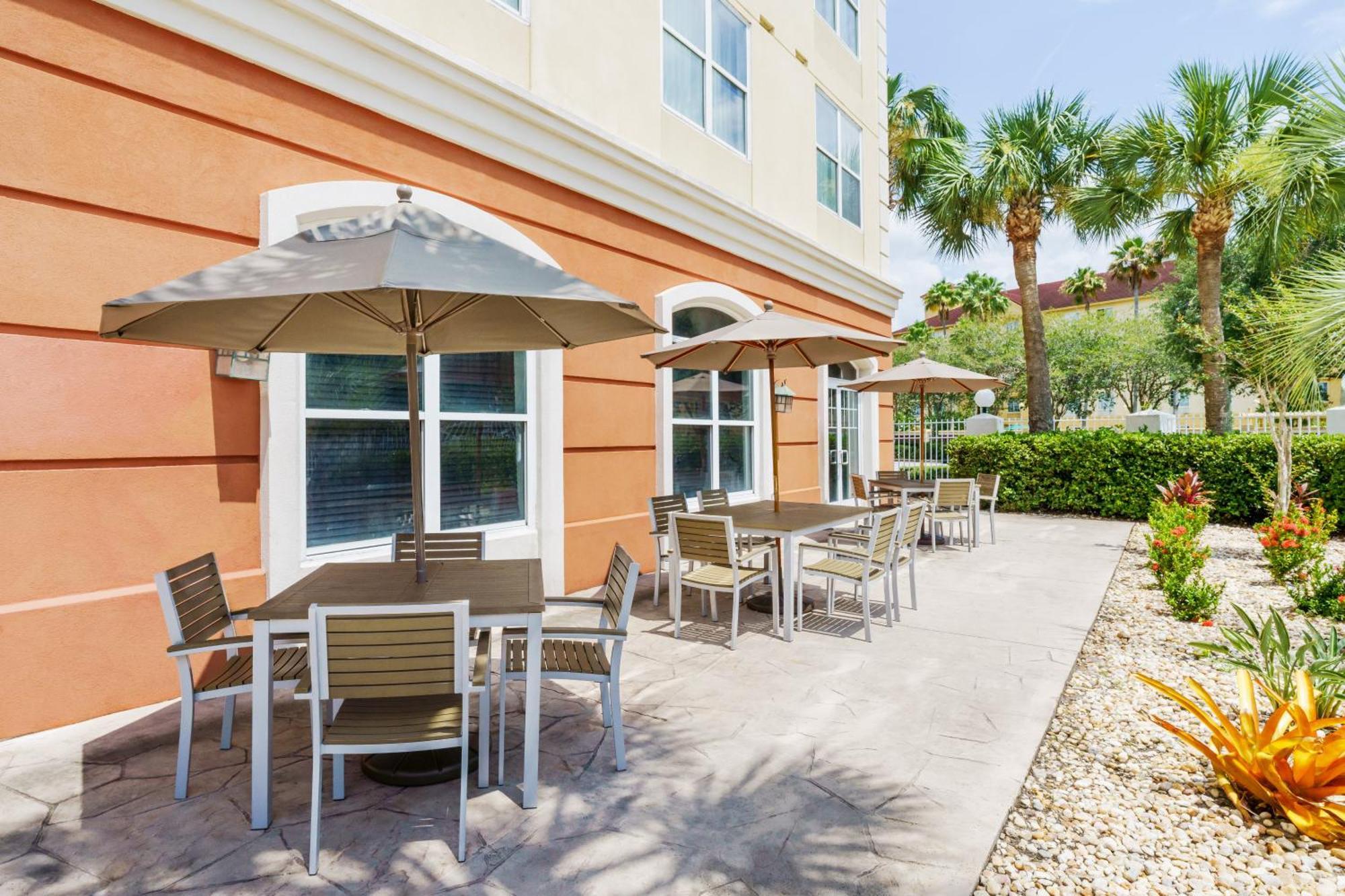 Country Inn & Suites By Radisson, Orlando Airport, Fl Екстериор снимка